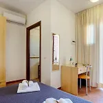 Su Arghentu Country Hotel Laerru