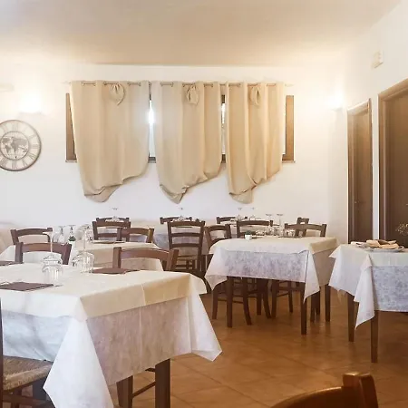 Su Arghentu Country Hotel Laerru