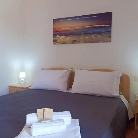 Su Arghentu Country Otel Laerru